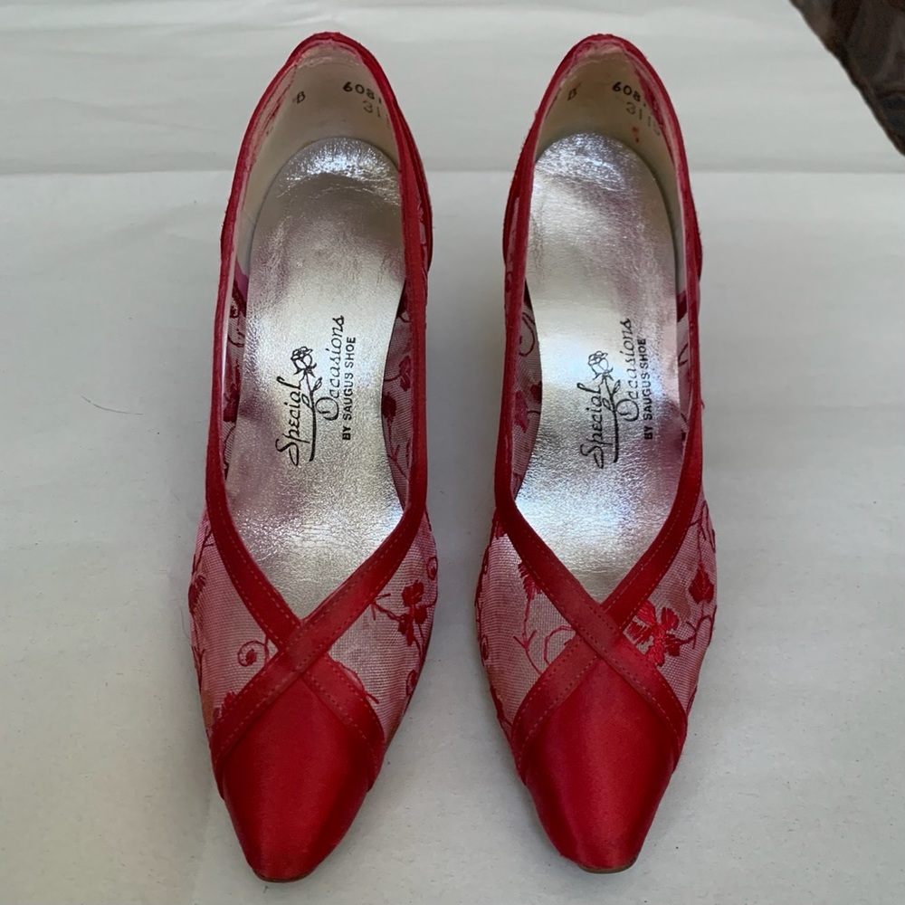 Red Lace Heels size 5